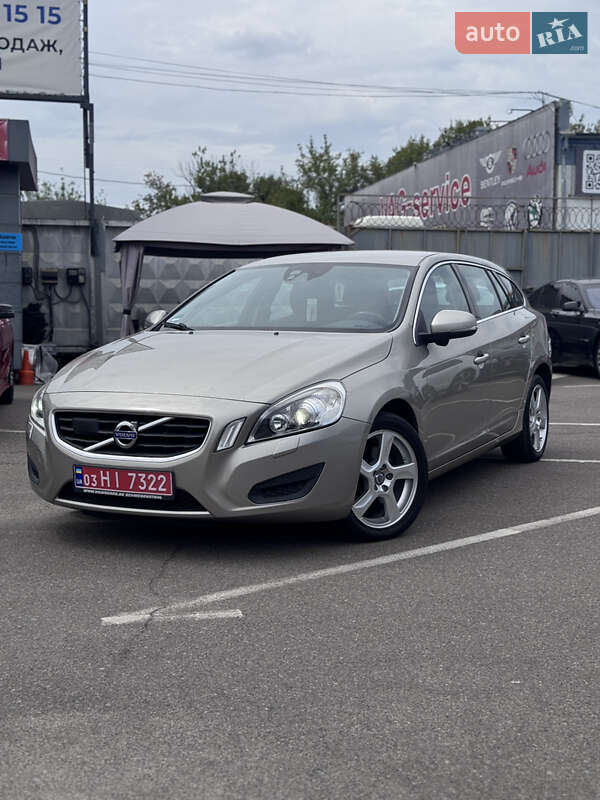 Volvo V60 2012