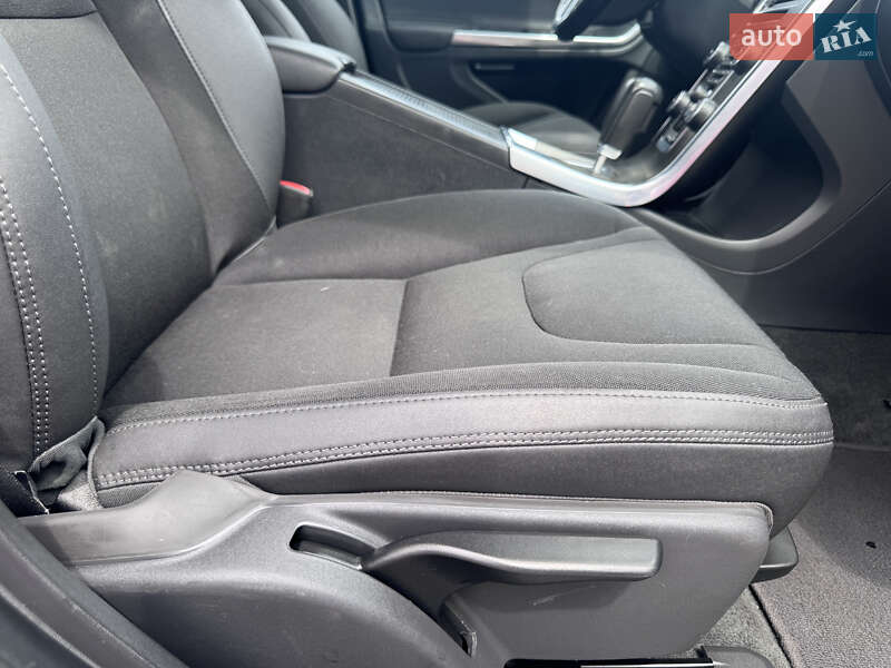 Универсал Volvo V60 2012 в Киеве