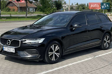 Универсал Volvo V60 2020 в 