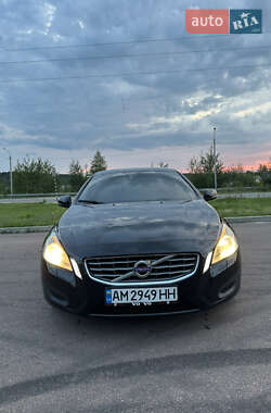 Универсал Volvo V60 2011 в Житомире