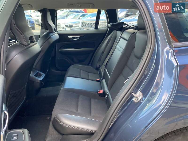 Универсал Volvo V60 2019 в Львове