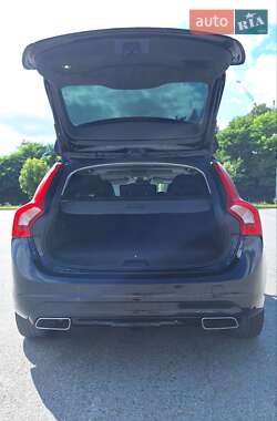 Универсал Volvo V60 2014 в 