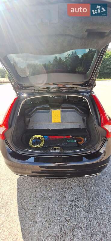 Универсал Volvo V60 2014 в Львове