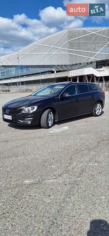 Универсал Volvo V60 2014 в Львове