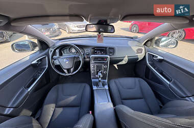 Универсал Volvo V60 2013 в 