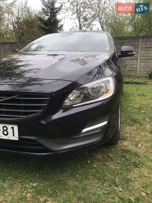 Универсал Volvo V60 2014 в Стрые