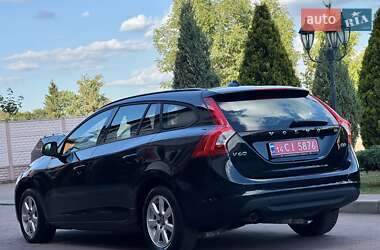 Универсал Volvo V60 2012 в 