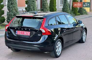 Универсал Volvo V60 2012 в 