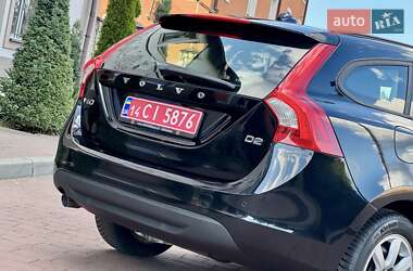Универсал Volvo V60 2012 в 
