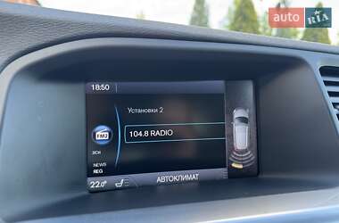 Универсал Volvo V60 2012 в 