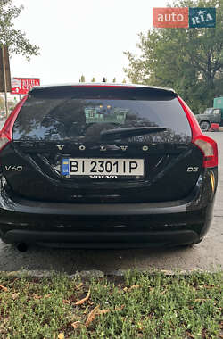 Универсал Volvo V60 2011 в 