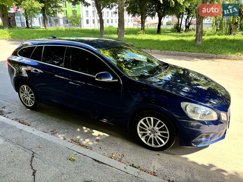 Универсал Volvo V60 2012 в Ровно