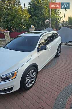 Универсал Volvo V60 2016 в 