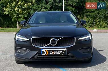 Универсал Volvo V60 2019 в 