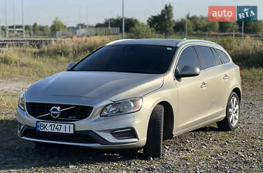 Универсал Volvo V60 2016 в 
