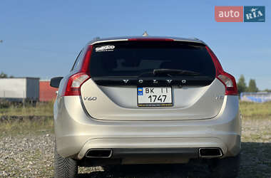 Универсал Volvo V60 2016 в 