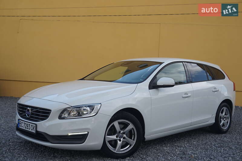 Volvo V60 2015