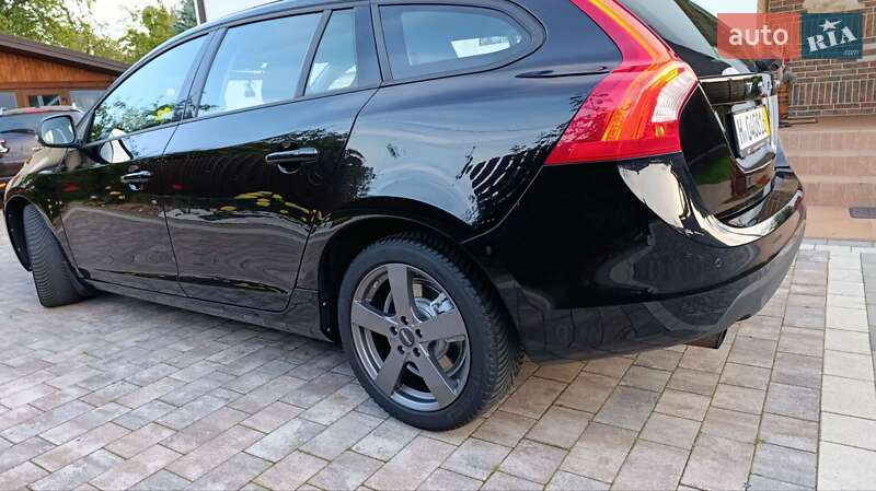 Универсал Volvo V60 2011 в Стрые