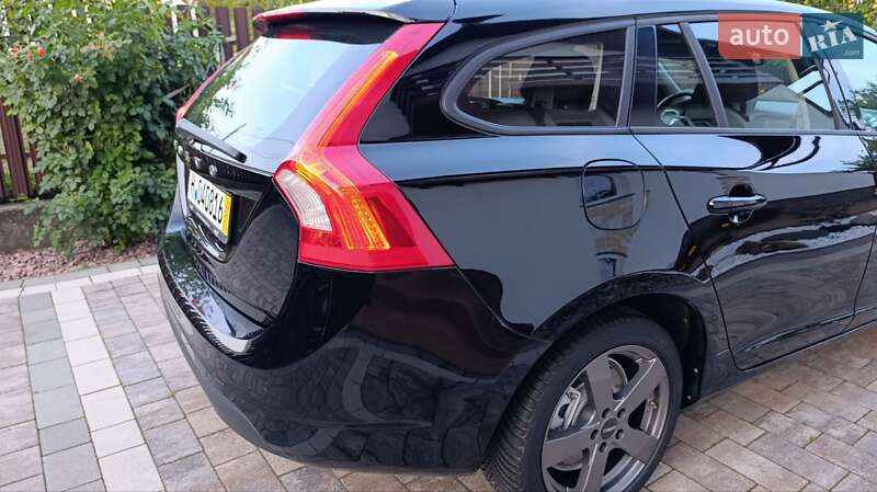 Универсал Volvo V60 2011 в Стрые