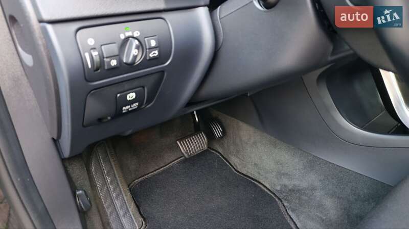Универсал Volvo V60 2011 в Стрые