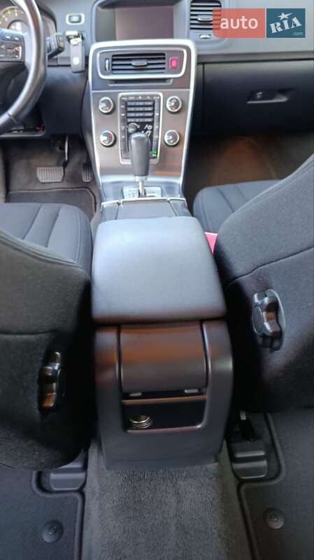 Универсал Volvo V60 2011 в Стрые