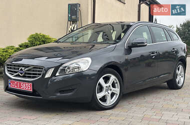 Універсал Volvo V60 2013 в 