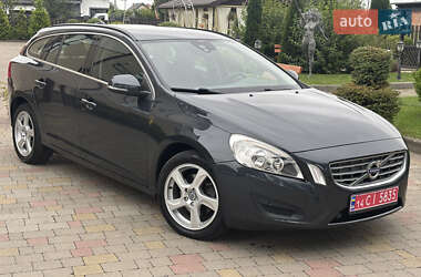 Універсал Volvo V60 2013 в 