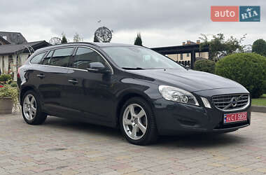 Універсал Volvo V60 2013 в 