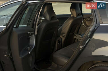 Універсал Volvo V60 2014 в 