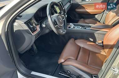 Универсал Volvo V60 2021 в 