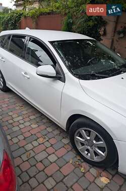 Универсал Volvo V60 2011 в Львове