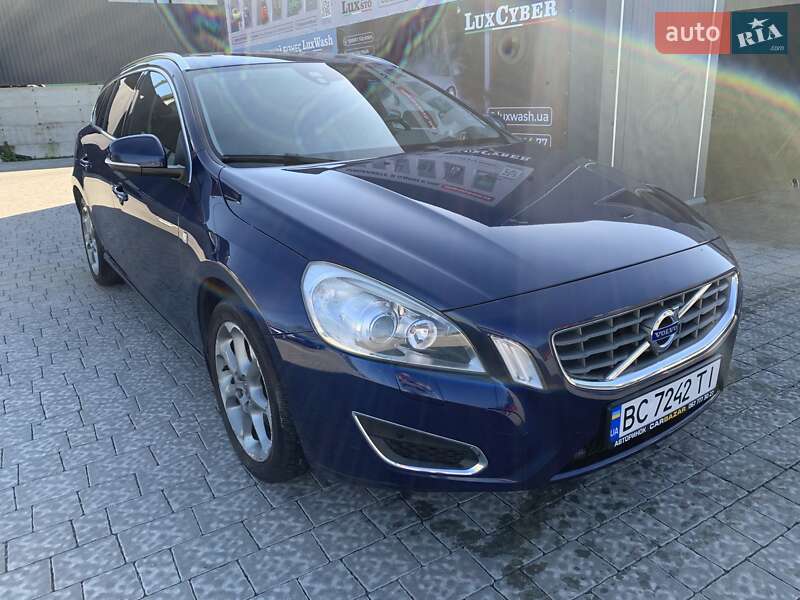 Універсал Volvo V60 2011 в Львові