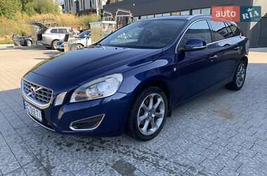 Универсал Volvo V60 2011 в Львове