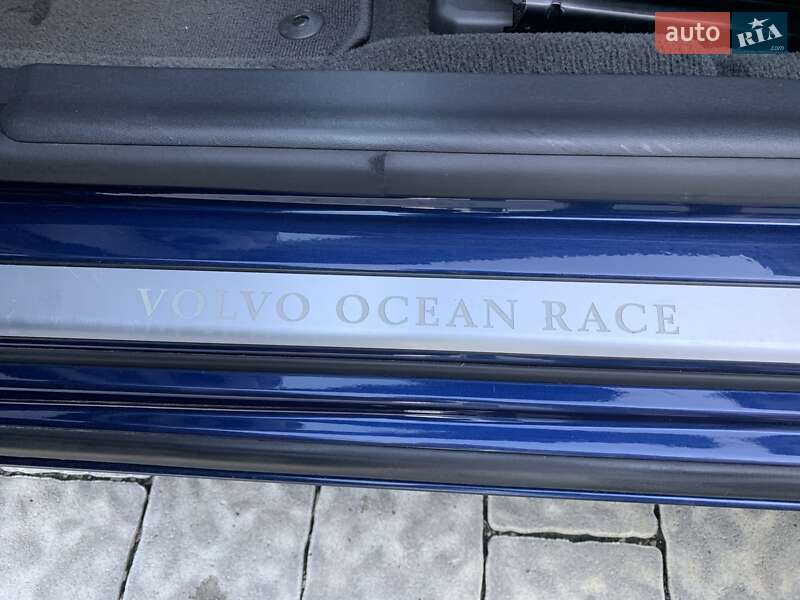 Універсал Volvo V60 2011 в Львові