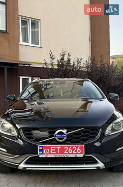 Универсал Volvo V60 2017 в 
