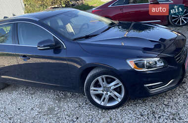 Универсал Volvo V60 2014 в 