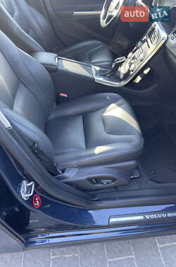 Универсал Volvo V60 2014 в 