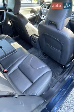 Универсал Volvo V60 2014 в 