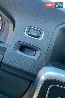 Универсал Volvo V60 2011 в 