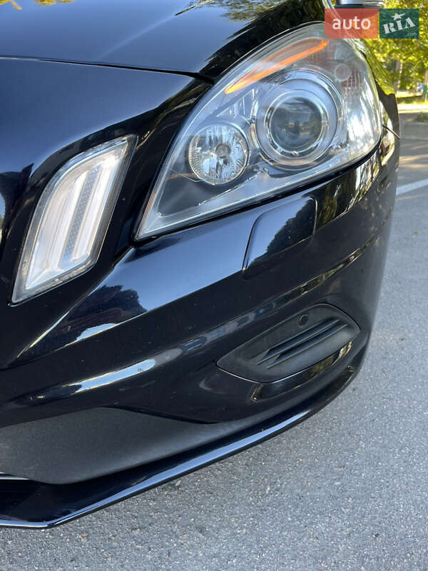 Универсал Volvo V60 2011 в Луцке