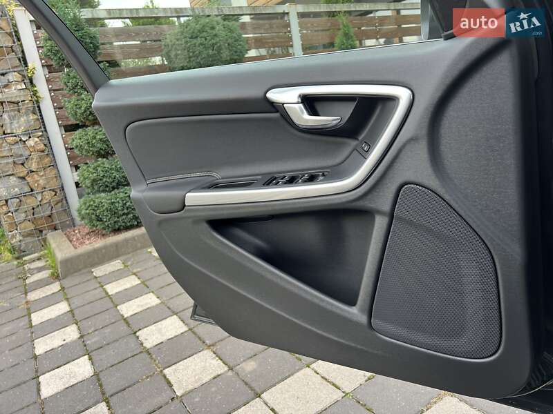 Универсал Volvo V60 2012 в Стрые
