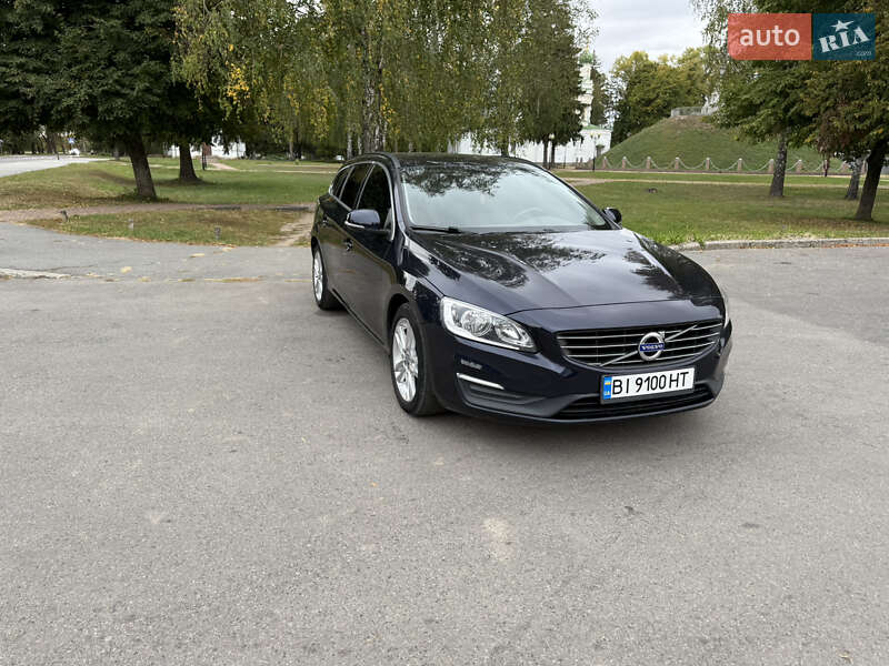 Универсал Volvo V60 2015 в Полтаве