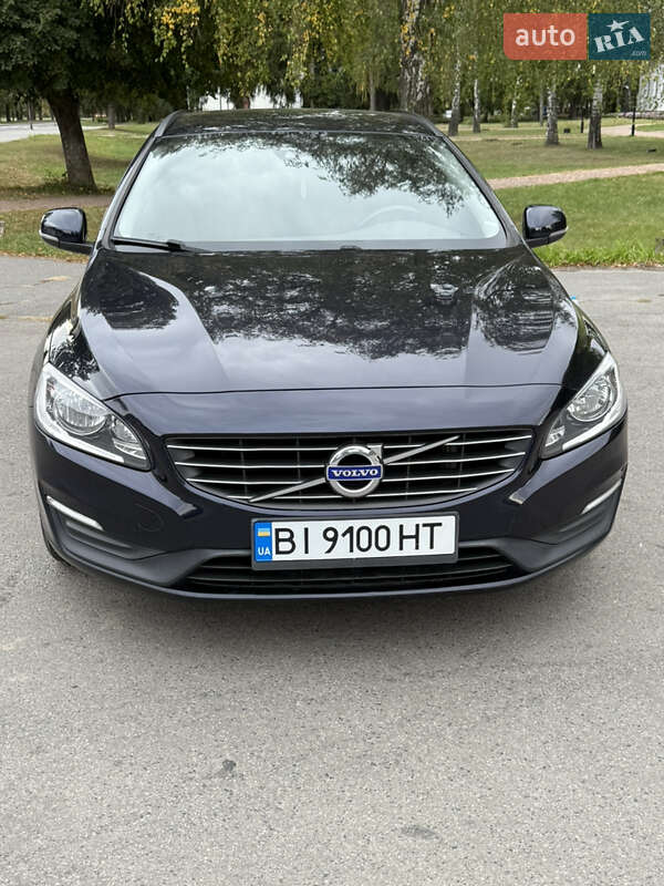 Универсал Volvo V60 2015 в Полтаве