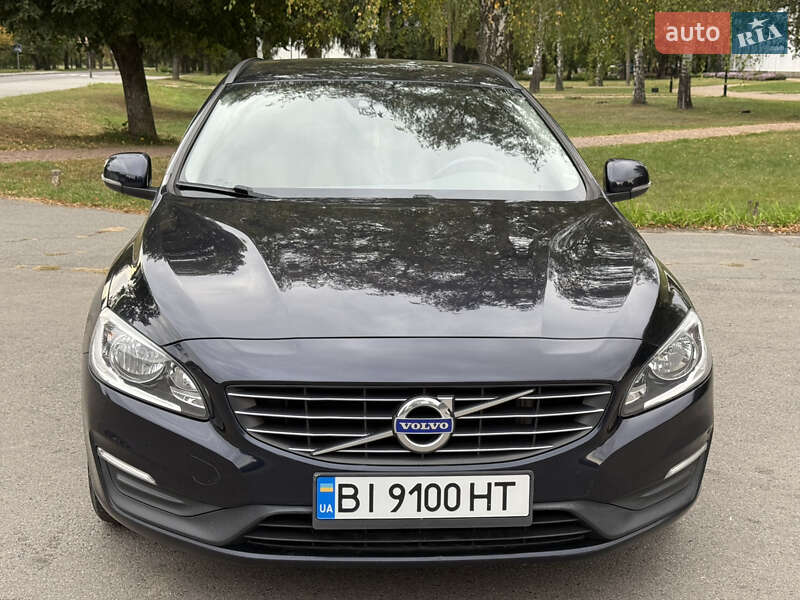 Универсал Volvo V60 2015 в Полтаве