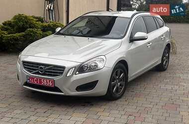 Универсал Volvo V60 2012 в 