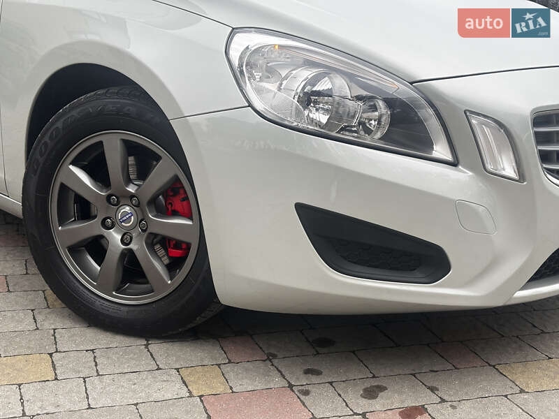 Универсал Volvo V60 2012 в Стрые