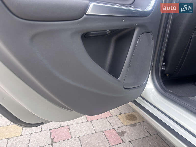 Универсал Volvo V60 2012 в Стрые