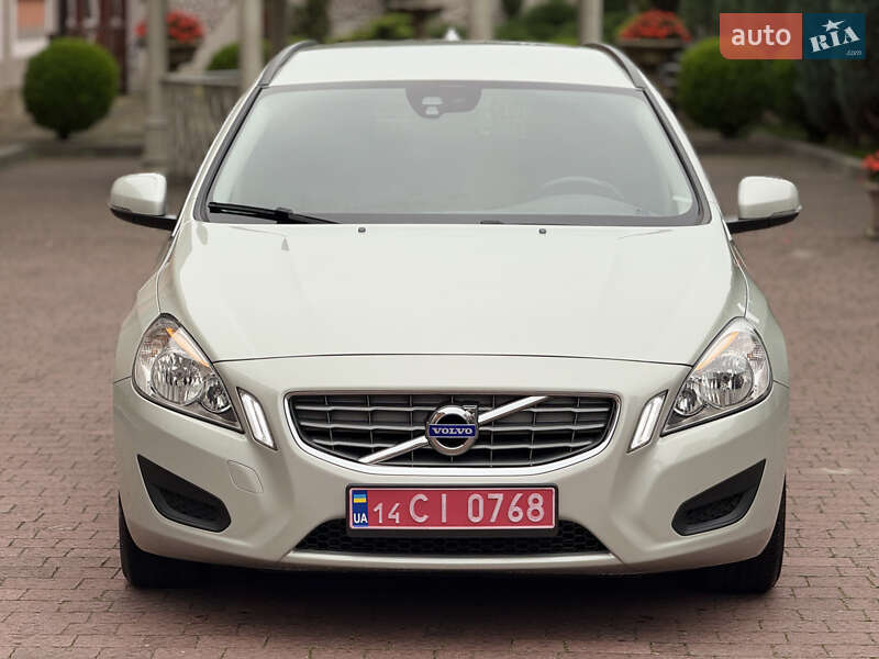 Универсал Volvo V60 2011 в Стрые