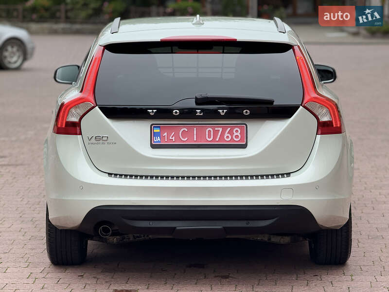 Универсал Volvo V60 2011 в Стрые