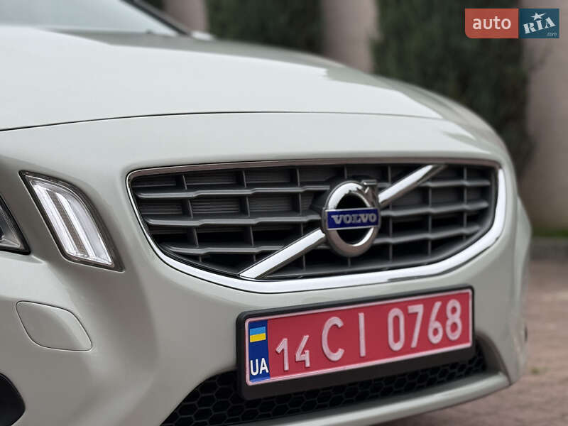 Универсал Volvo V60 2011 в Стрые